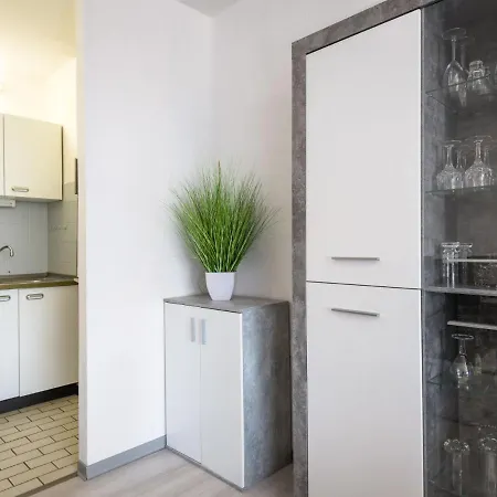 A601 By Interhome